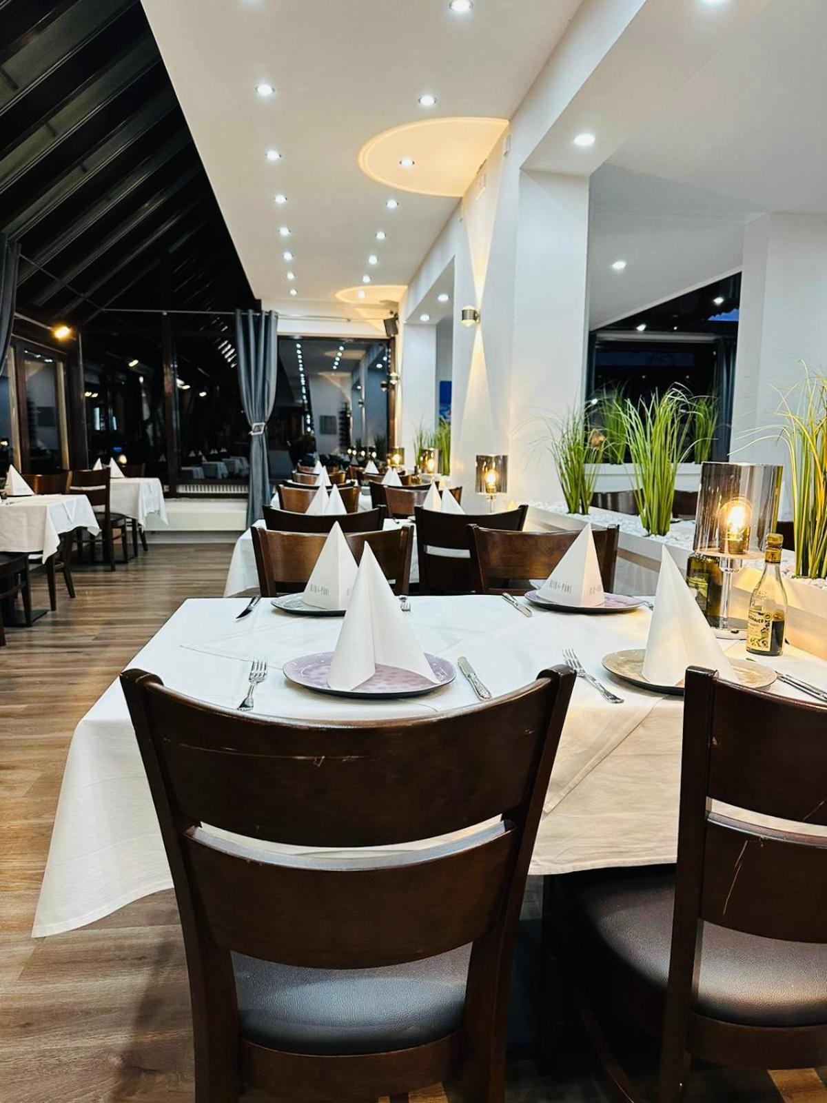 Hotel & Restaurant Olio E Pane Enzklösterle Eksteriør billede